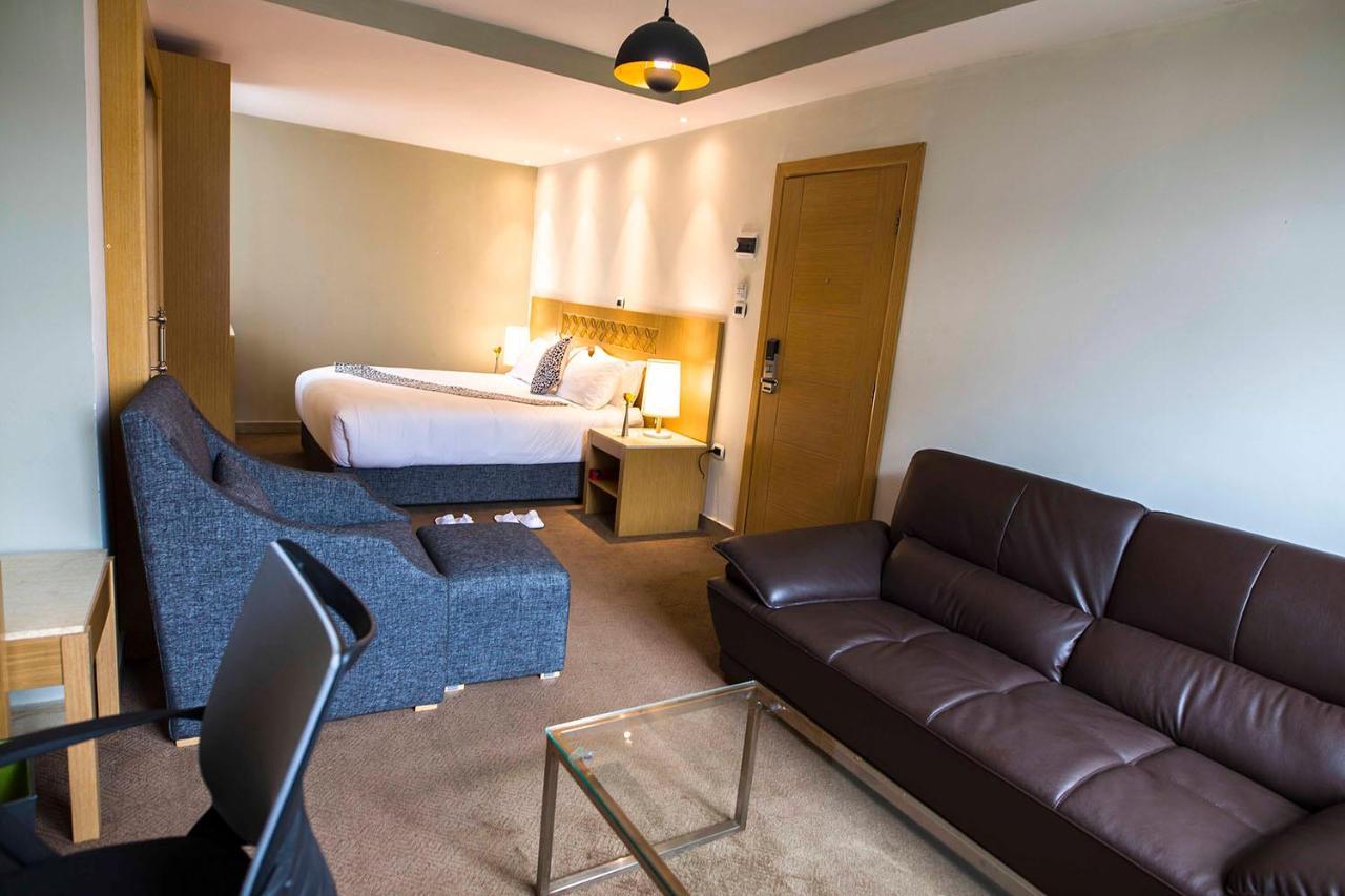 Vamos Addis Hotel ภายนอก รูปภาพ