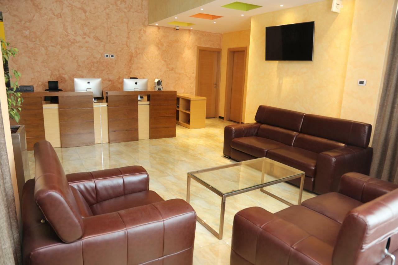 Vamos Addis Hotel ภายนอก รูปภาพ